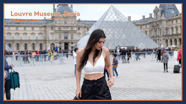 Louvre Museum Pariss