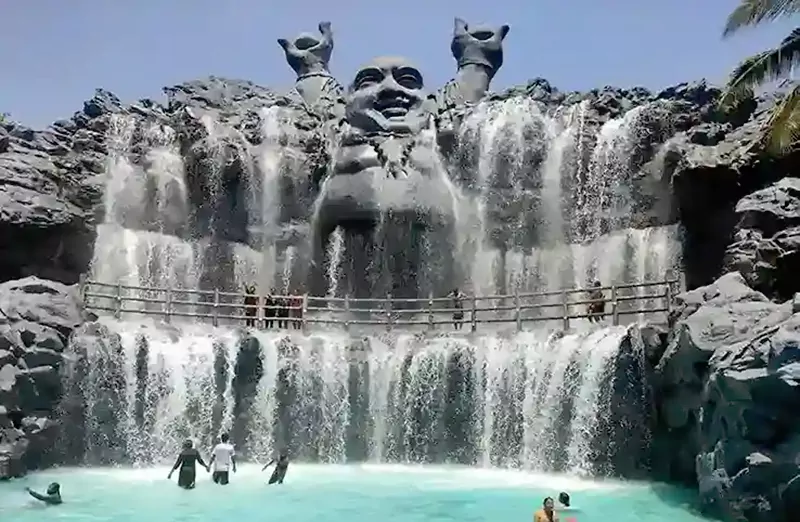 Black Thunder Water park