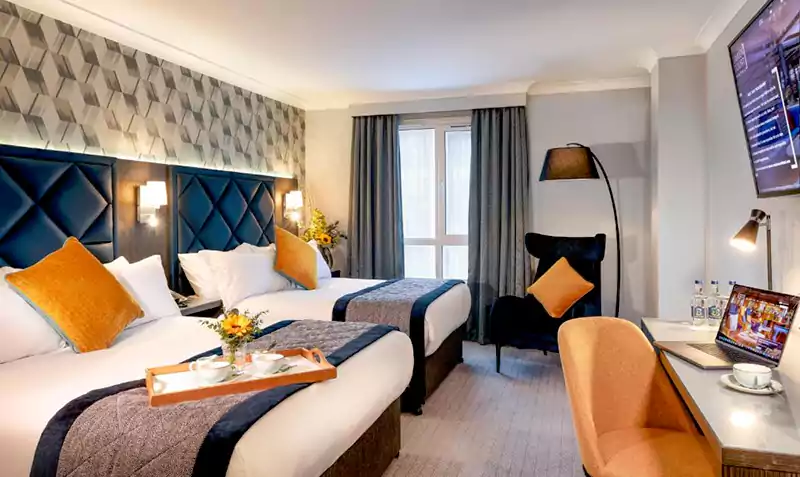 Camden Court Hotel