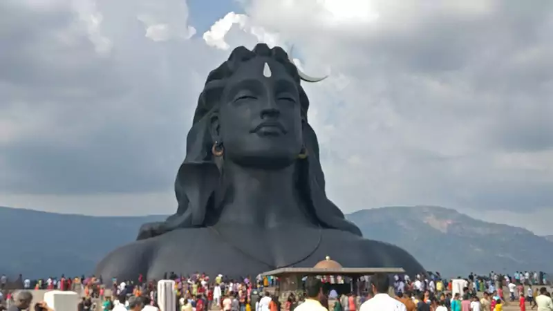 Adiyogi Shiva bust